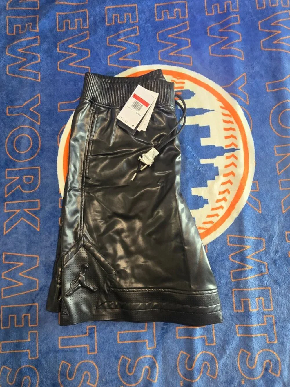 Nike Air Jordan Vegan Leather Diamond Shorts Black Mens HV0077-010 Size L